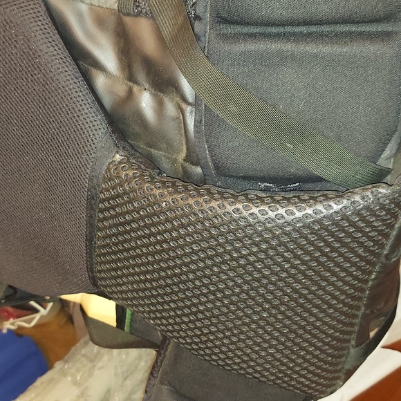 Gregory Pack in Green FREE MREs w/ pack - Picture 8 of 15